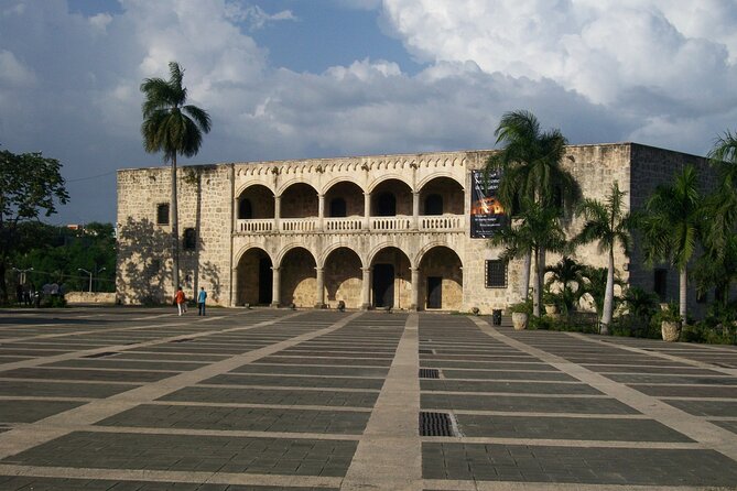 Santo Domingo City Tour With Pickup in Bayahibe