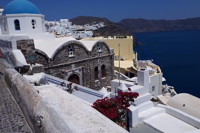 Santorini Highlights Tailor Made Tour 4 Hours