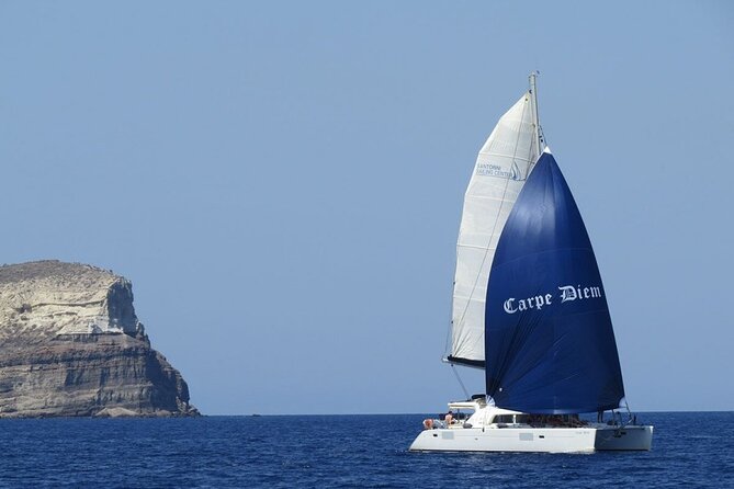 Santorini Oia: Caldera Luxury Day Cruise With BBQ & Drinks