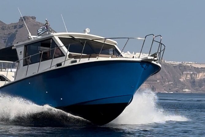 Santorini Private Cruise Sightseeing Tour With BBQ and Drinks