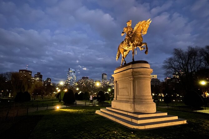 Self-Guided Boston Christmas Tour
