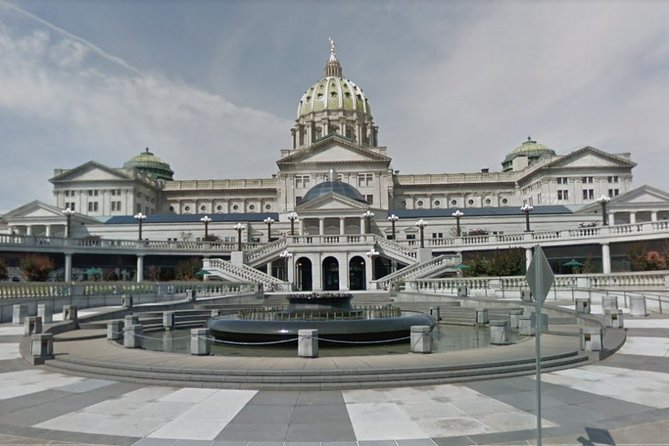 Self-Guided Harrisburg Scavenger Hunt: Capitol Reflections