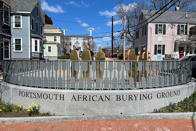 Self Guided Haunted Walking Tour in Portsmouth APP/GPS/EMF Reader