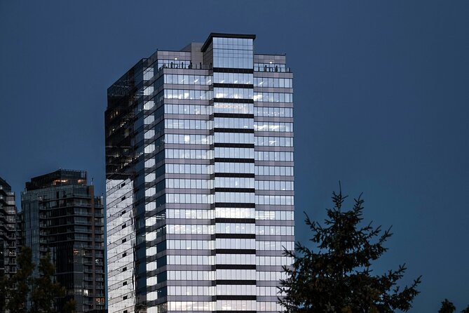 Self-Guided Scavenger Hunt: Beautiful Views of Bellevue - Exploring the Bellevue Arts Museum