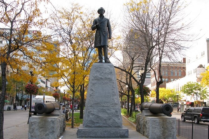 Self-Guided Scavenger Hunt: Hamilton Hopper! - Overview of the Scavenger Hunt