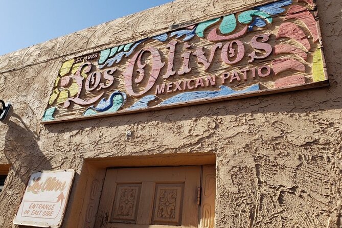 Self-Guided Scavenger Hunt: Scottsdale Old West Meets Modern Art - Capturing Memorable Moments