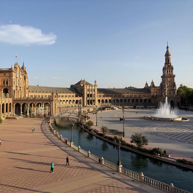 SEVILLE in One Day: Gps-Autoguided Audio Tour