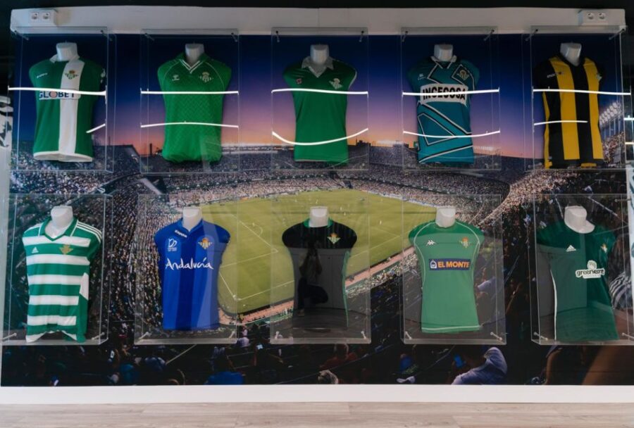 Seville: Real Betis Tour at the Benito Villamarín Stadium