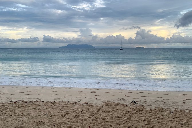Seychelles Island Tour (Private 4 Hours or 8 Hours)