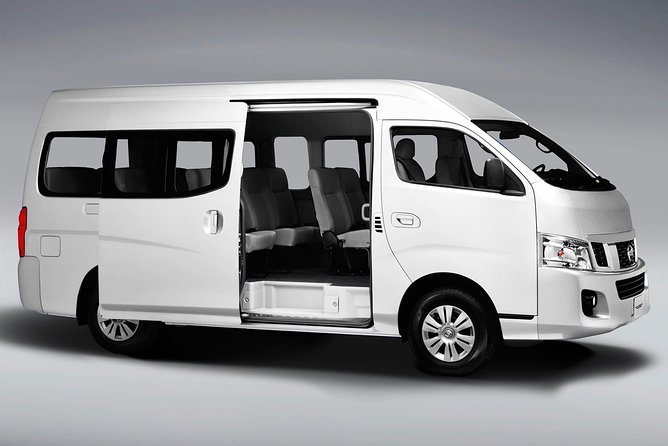 Shared Departure Transfer: Hotels to Guadalajara Airport