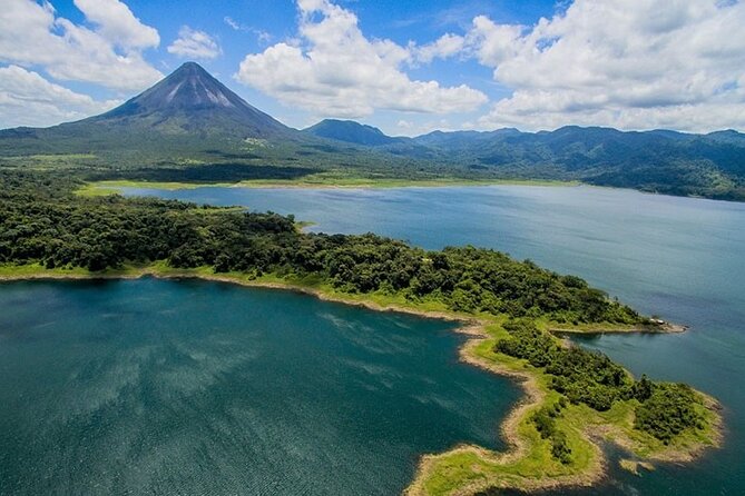 Shared Shuttle Monteverde to Arenal