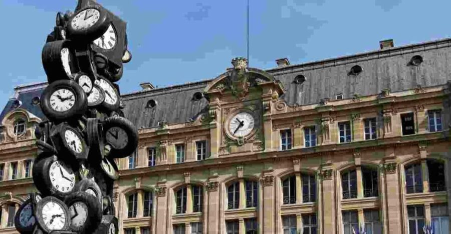 Shopping and Backstage Tour of the Palais Garnier 6-20 People