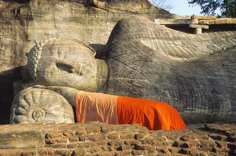 Sigiriya & Polonnaruwa: Private Day Tour From Negombo