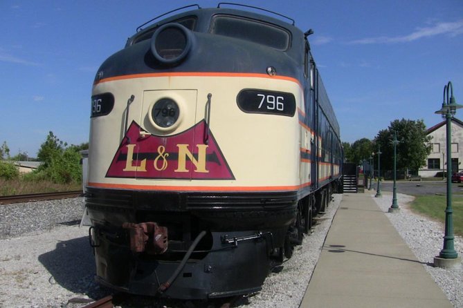 Skip the Line: Historic Railpark and Train Museum Ticket With Guided Tour