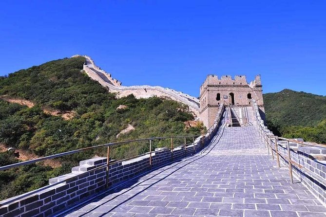 Small-Group Day Tour: Great Wall and Ming Tomb