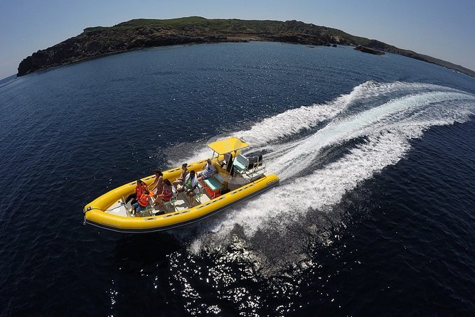 Speedboat and Snorkel Tour Through the Coast of Menorca