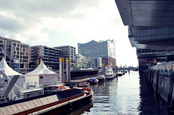 Speicherstadt and Hafencity Tour of Hamburg With German-Speaking Guide