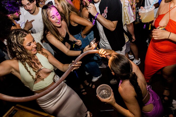 Split After Dark - Boat Crawl With Free Shots & VIP Club Access - Activity Overview