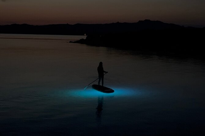 Stand up Paddling Under the Stars - Nighttime Paddle Adventure