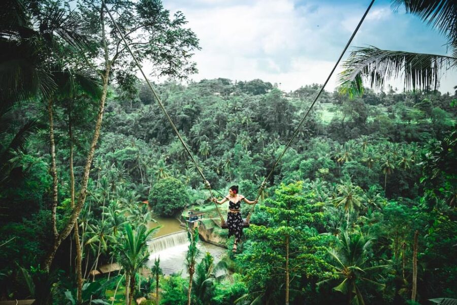 Stunning Bali Waterfall Tour and Experience a Jungle Swing