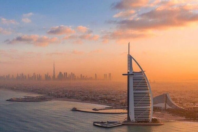 Stunning Night Tour With Dubai Fountain and the Burj Khalifa