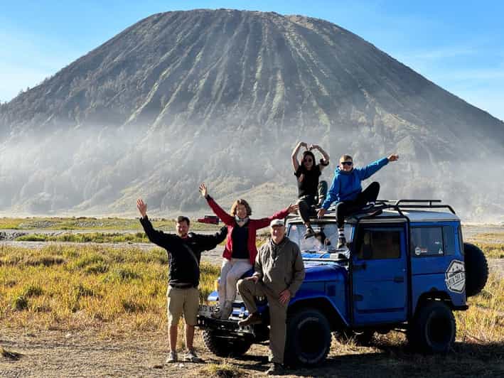Surabaya: Bromo Sunrise & Madakaripura Waterfalls 1 Day Tour