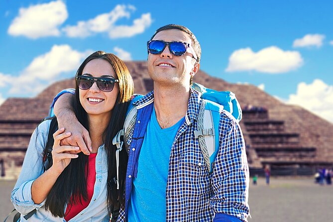 Teotihuacan Pyramids, Basilica of Guadalupe and Tlatelolco Tour