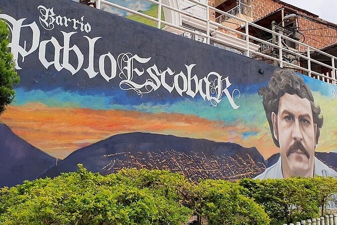 The BOSS Pablo Escobar Life and History Private Tour From Medellin - Tour Overview and Highlights