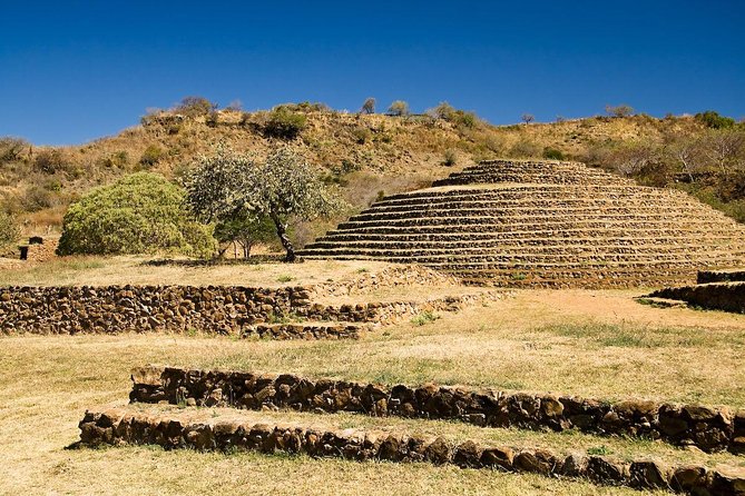 THE FIRE TOUR – Pyramids, Volcanoes, Agaves & Tequila