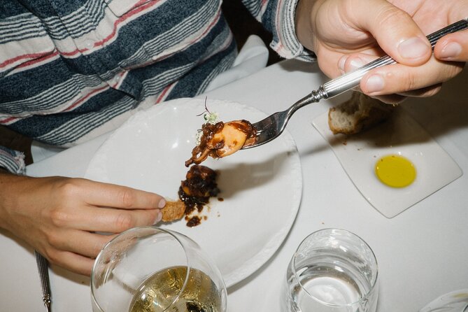 The Land of Basque Sailors: Txakoli & Grilled Fish Tour