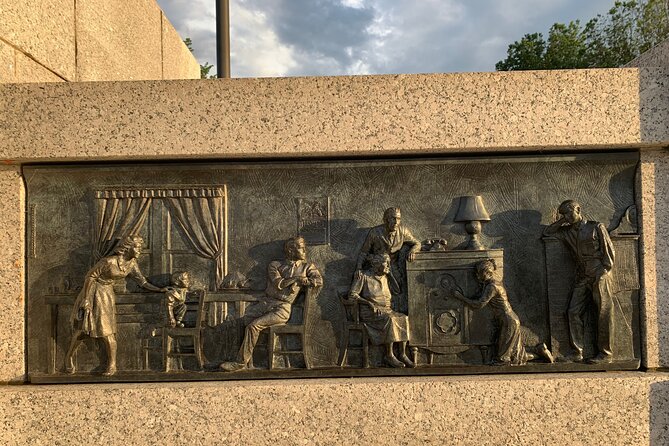The National Malls Monuments: A Self-Guided Audio Tour