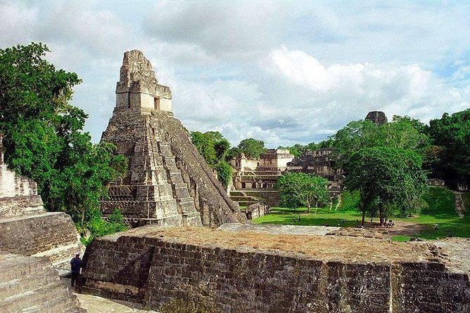 Tikal Private Tour All Inclusive From Flores