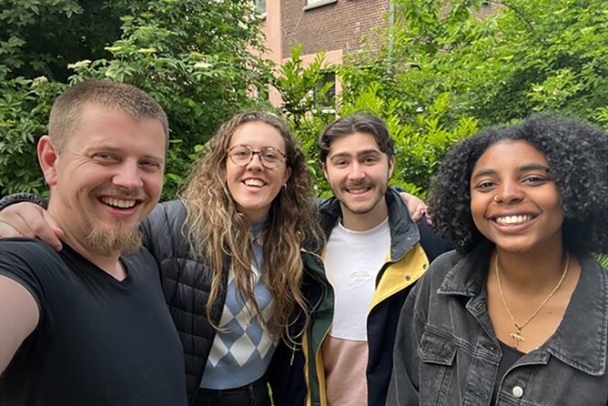 Tilburg Self Guided Sherlock Holmes Murder Mystery Game - Participation Eligibility and Restrictions