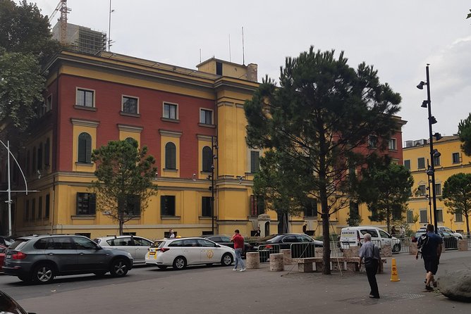 Tirana City Tour From Skopje (With a Stop in Ohrid)