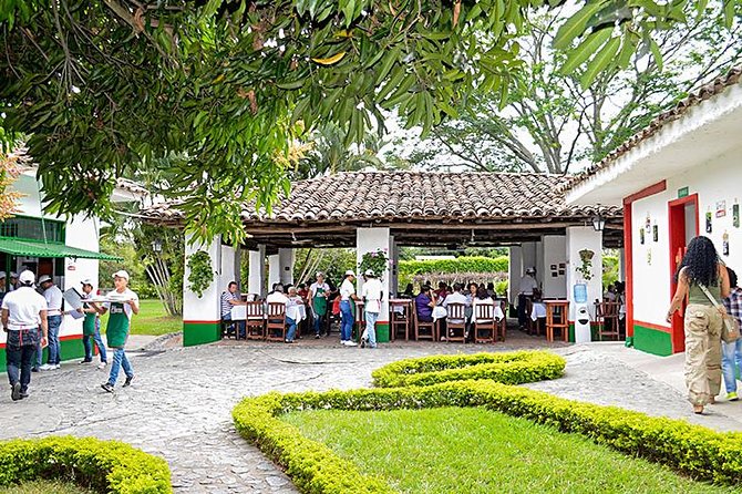 Tour De Haciendas With Lunch