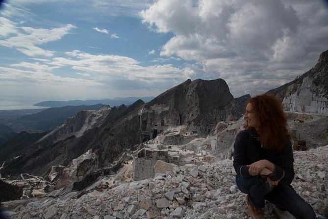 Tour of the Carrara Quarries and Artistic Laboratories of Pietrasanta