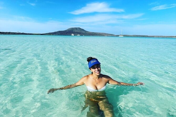 Tour to Coronados Island With Snorkeling Activity