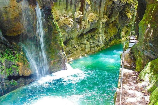 Tour to the Sierra Gorda Queretana in 1 Day in Spanish, Departing From Querétaro