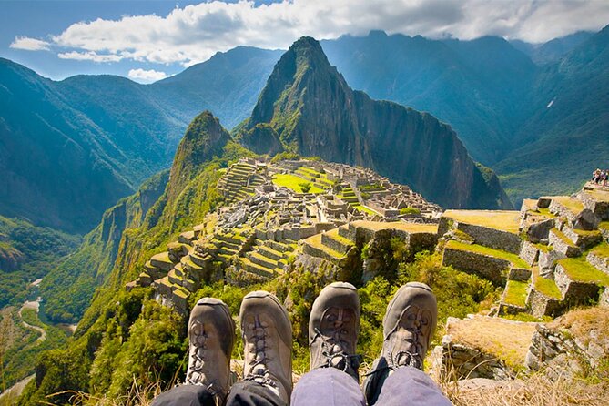 Traditional Cusco 4 Days: City, Sacred Valley, Machu Picchu & Rainbow Mountain
