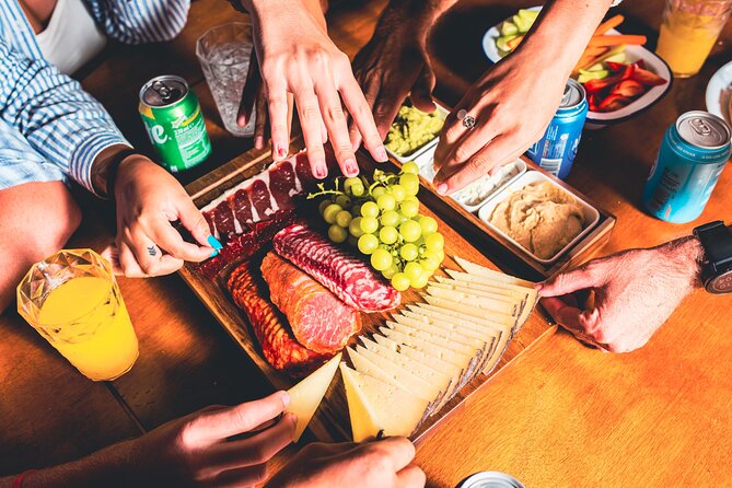 Traditional Mallorquin Llaut Cruise With Tapas and Drinks