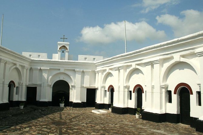 Trails of the Transatlantic Slave Trade in Ghana