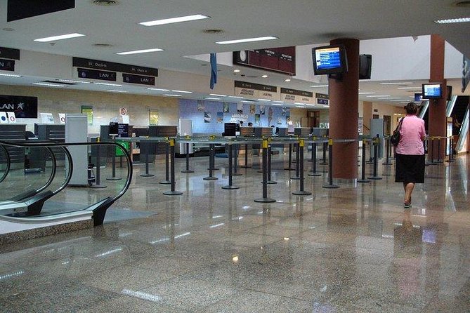 Transfer in + Transfer Out IGR Airport Puerto Iguazú Hotels Selva De Iryapu