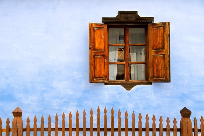 Transylvania Gems: Sighisoara, Medias, Biertan & Gypsy Encounter