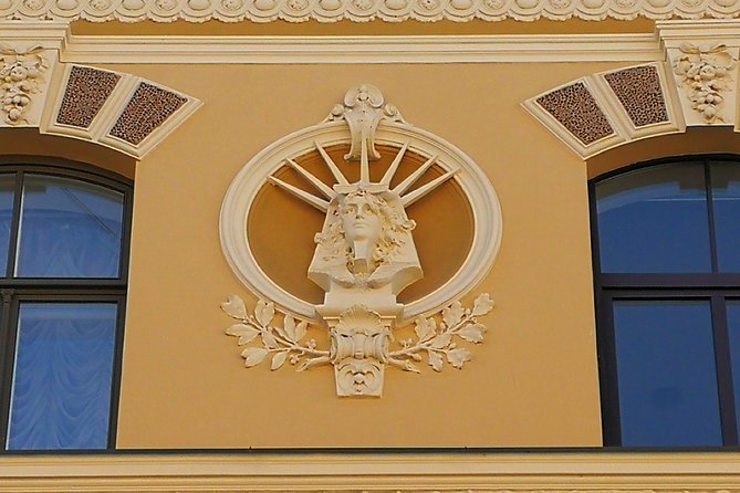Ultimate Art Nouveau Experience in Riga – Private Tour
