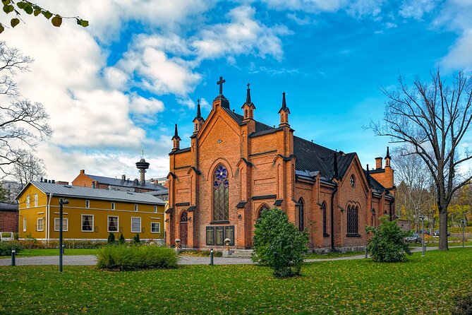 Unique Corners of Tampere – Walking Tour