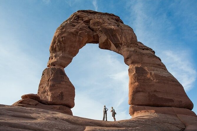 Utah Mighty 5 National Parks & Antelope Canyon 6 Day Tour