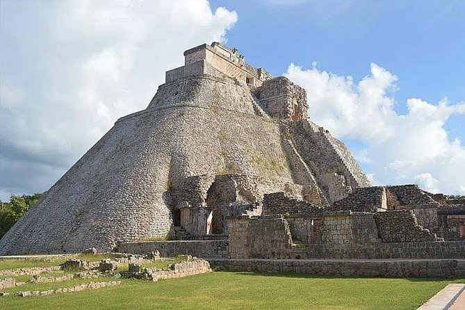 Uxmal and Choco Story Private Tour