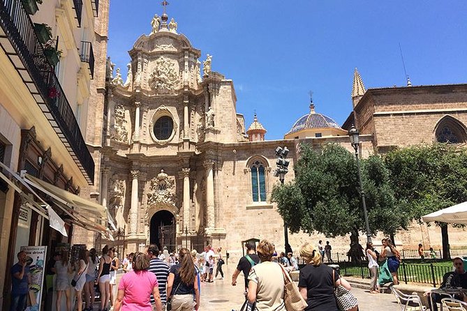 Valencia Historical Walking Tour With Traditional Meal