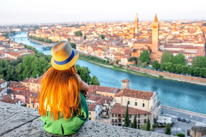 Verona Arena and Historic Highlights: A Guided Walking Tour