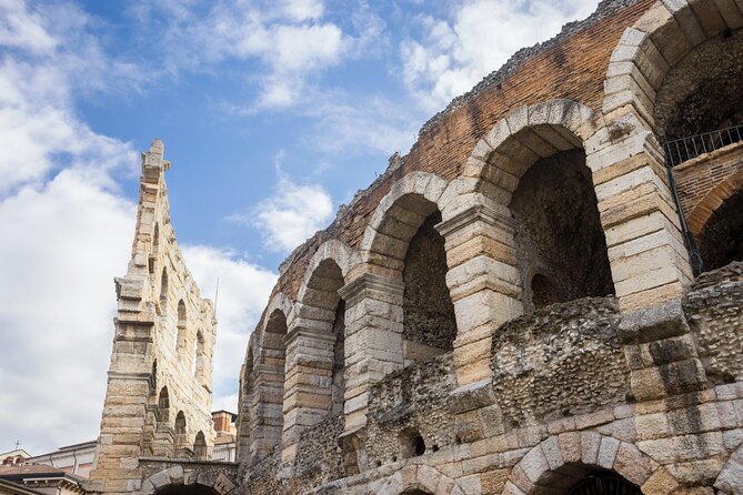 Verona City Highlights Private Guided Tour for Kids and Families